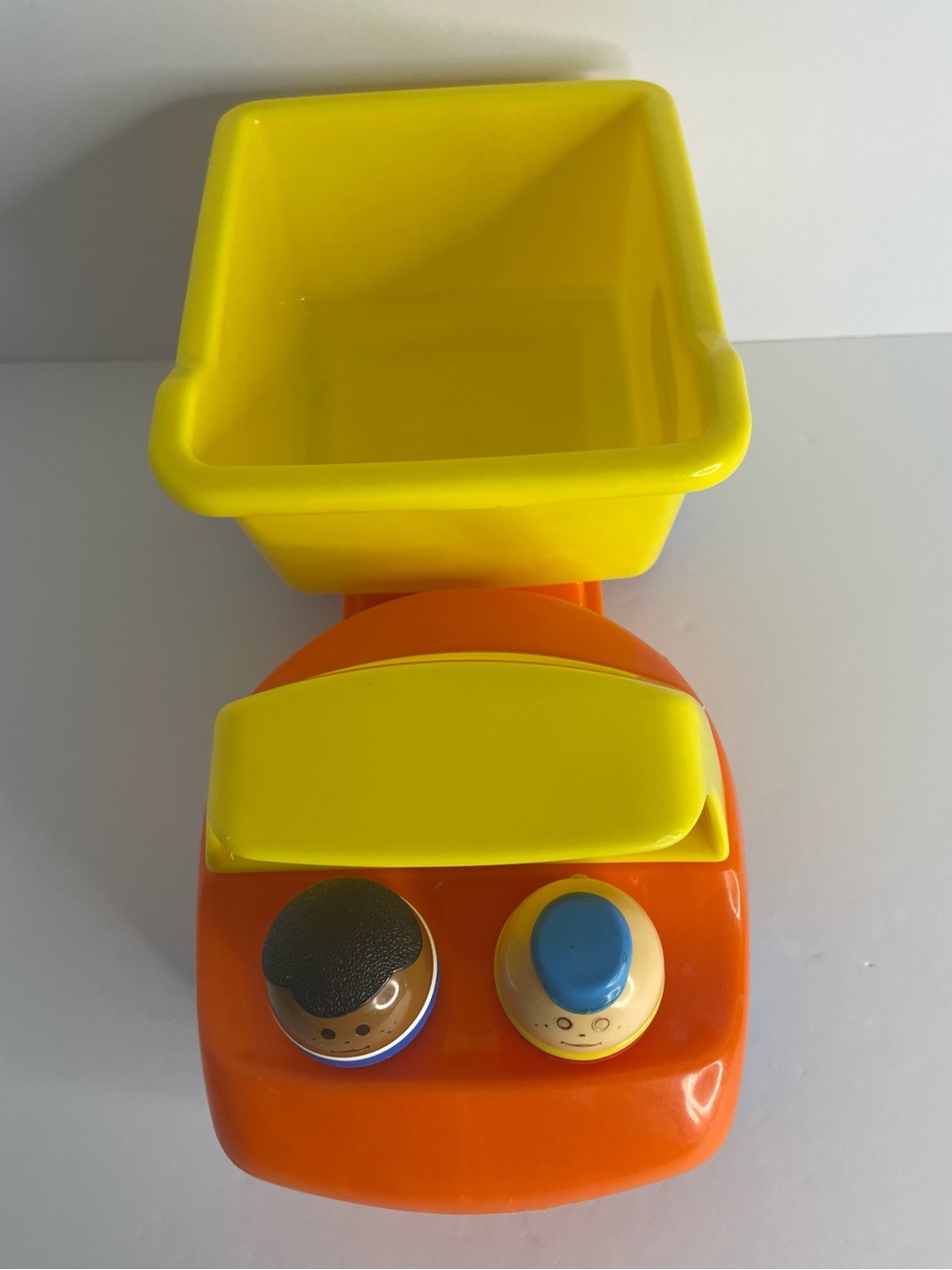 90s Little Tikes Classic Dump Truck With 2 Figures Working Clicking Sound Clean - Picture 9 of 15